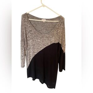 Charming Charlie Slanted Hem Line Black and Gray Top Shirt Size XL